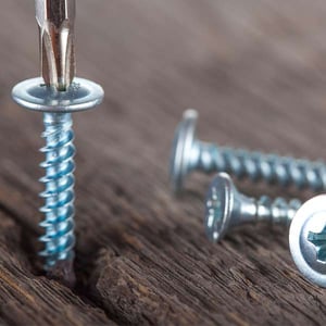 Screws in wood